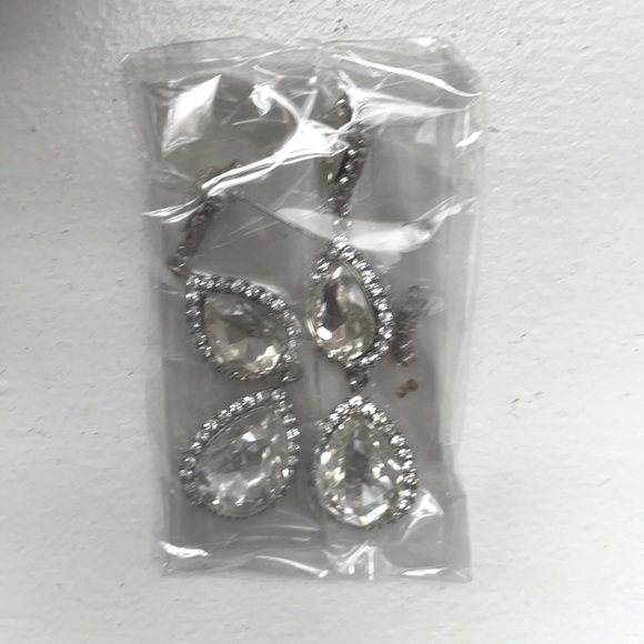 Elequeen earrings - Picture 1 of 2